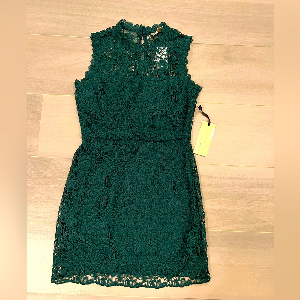 Forever 21 - Emerald green lace dress